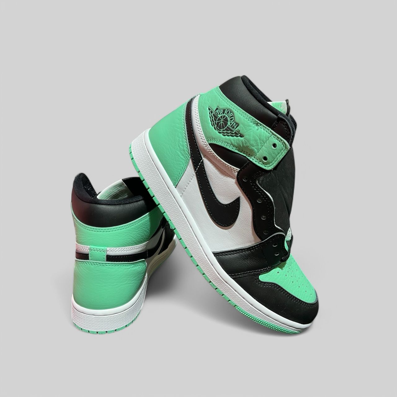 AIR JORDAN 1 RETRO HIGH