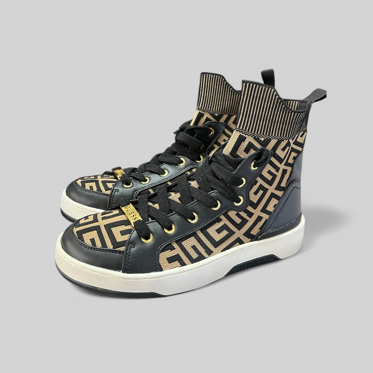 ZAPATILLA GUESS CAÑA MONOLOGO