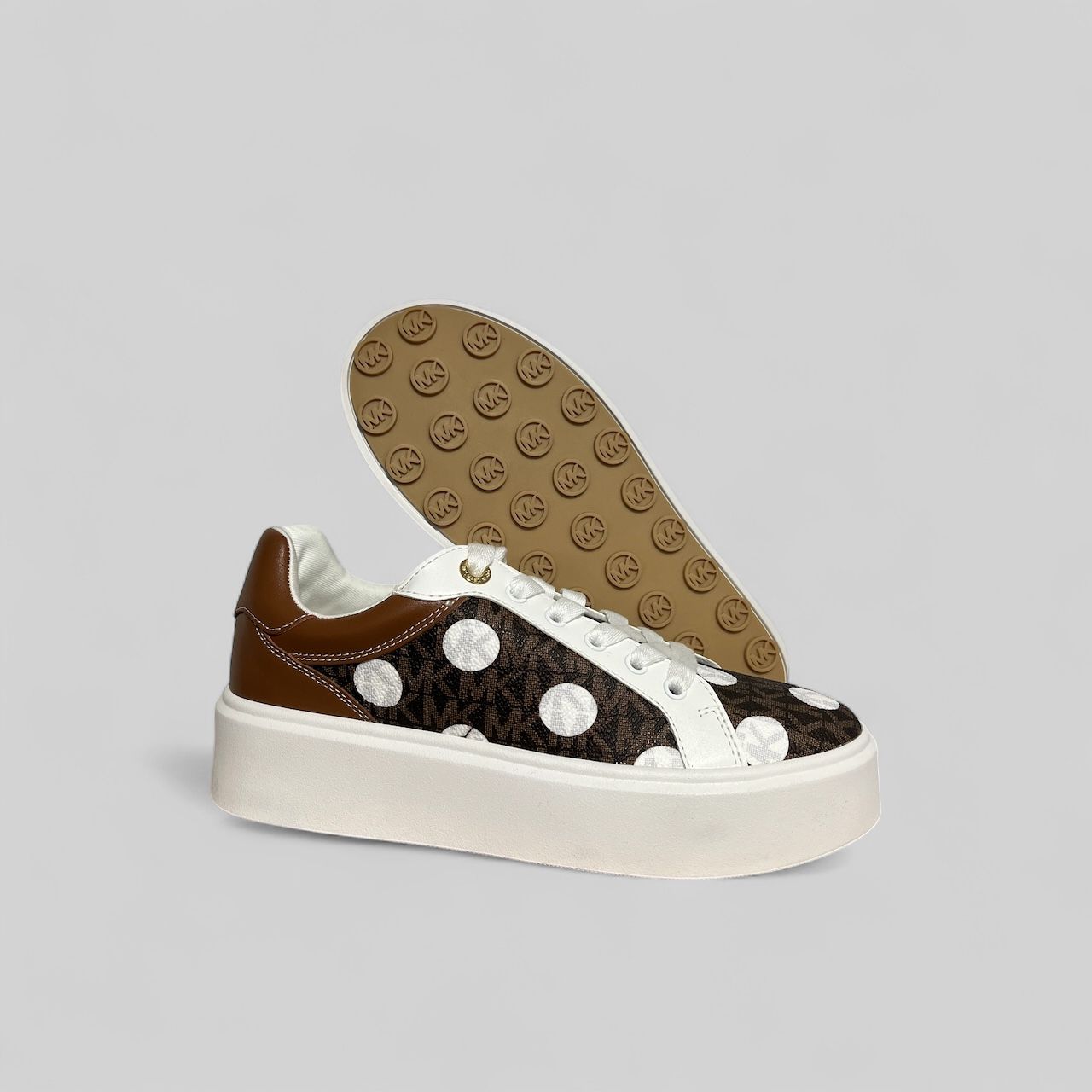 ROMEY LACE UP