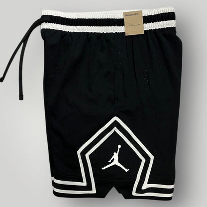 SHORT JORDAN DIAMOND