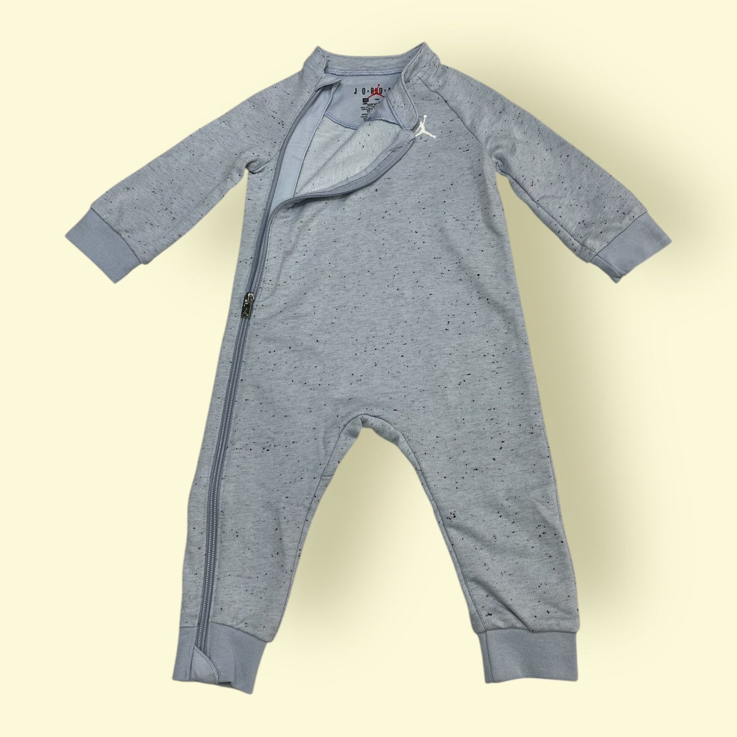 BODY JORDAN 12M