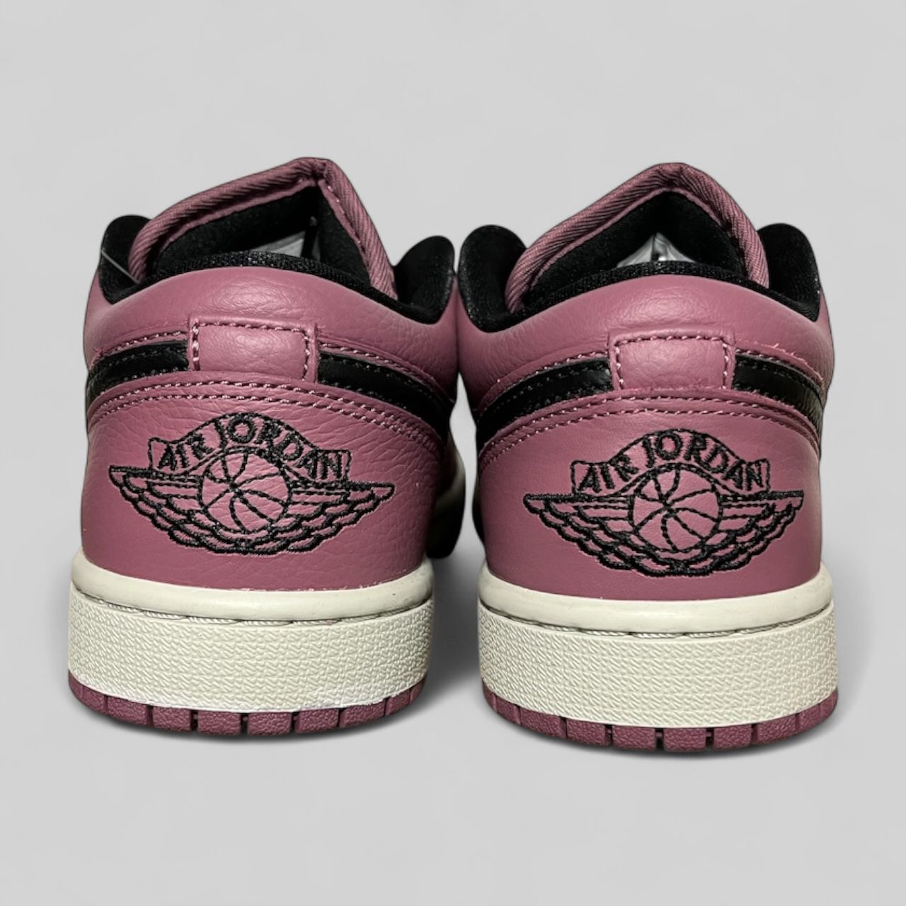 ZAPATILLAS WMNS AIR JORDAN LOW SE