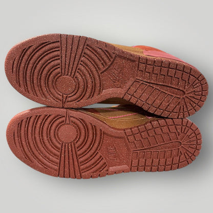 NIKE DUNK ''DESERT BRONZE''