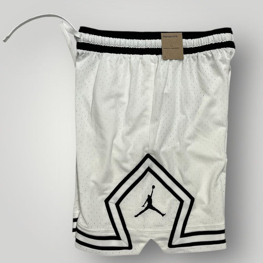 SHORT JORDAN DIAMOND