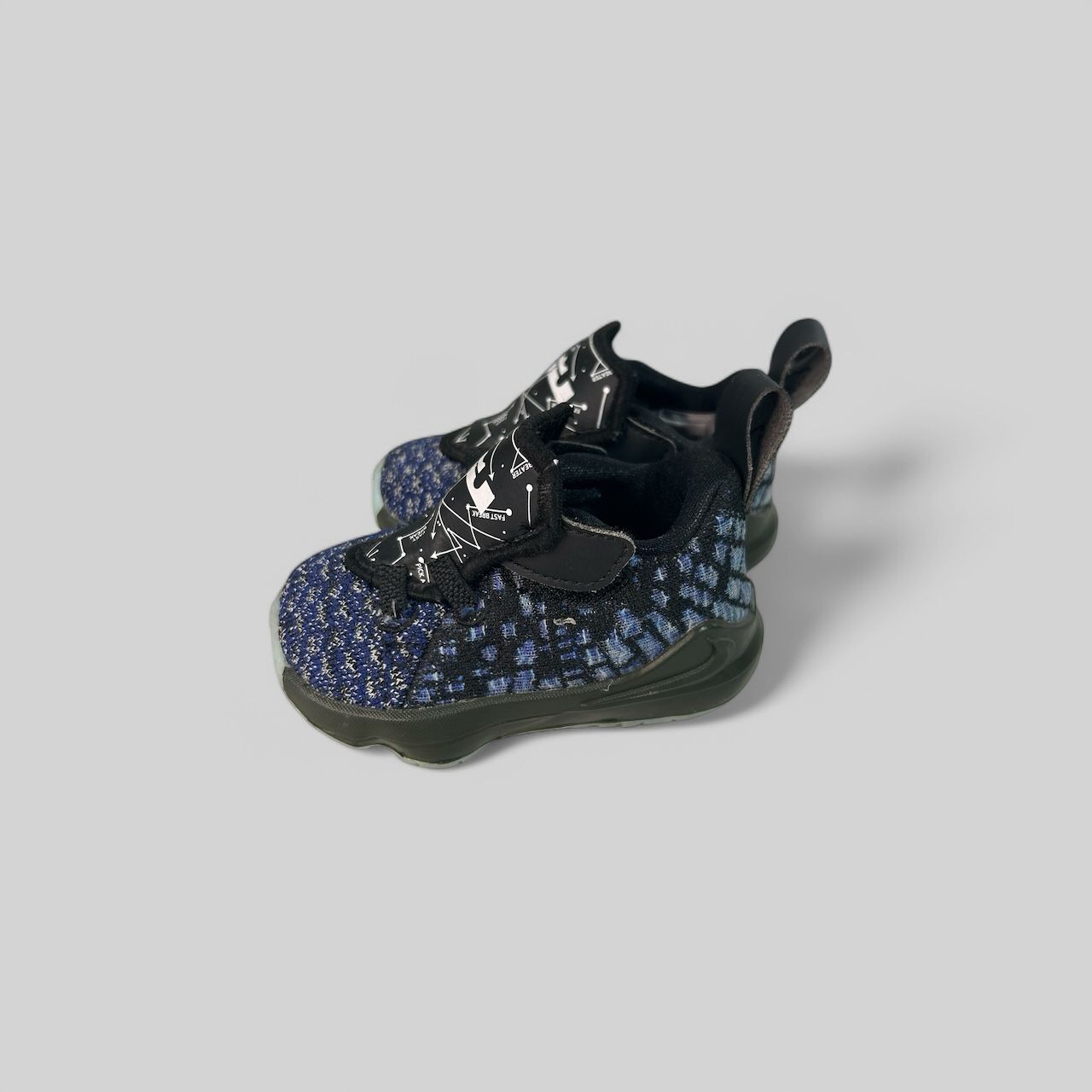 ZAPATILLA JORDAN BEBE
