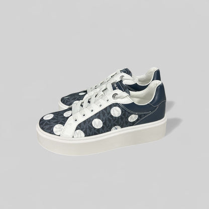 ROMEY LACE UP