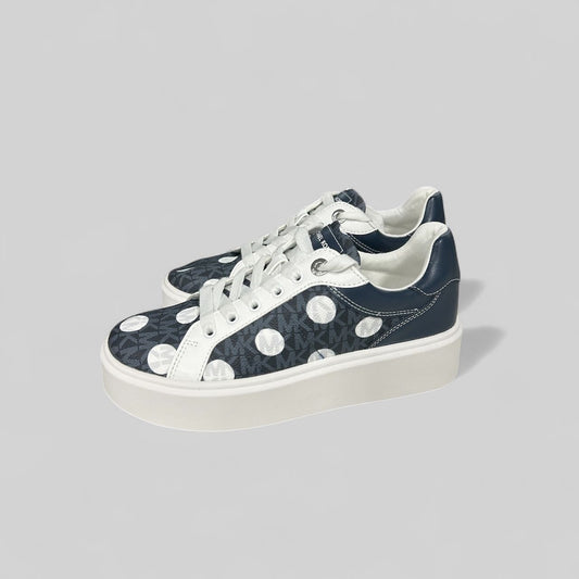 ROMEY LACE UP