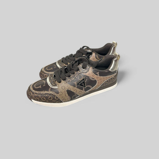 ZAPATILLAS MUJER LOGO GUESS