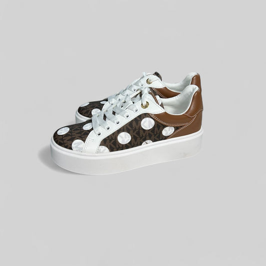ROMEY LACE UP